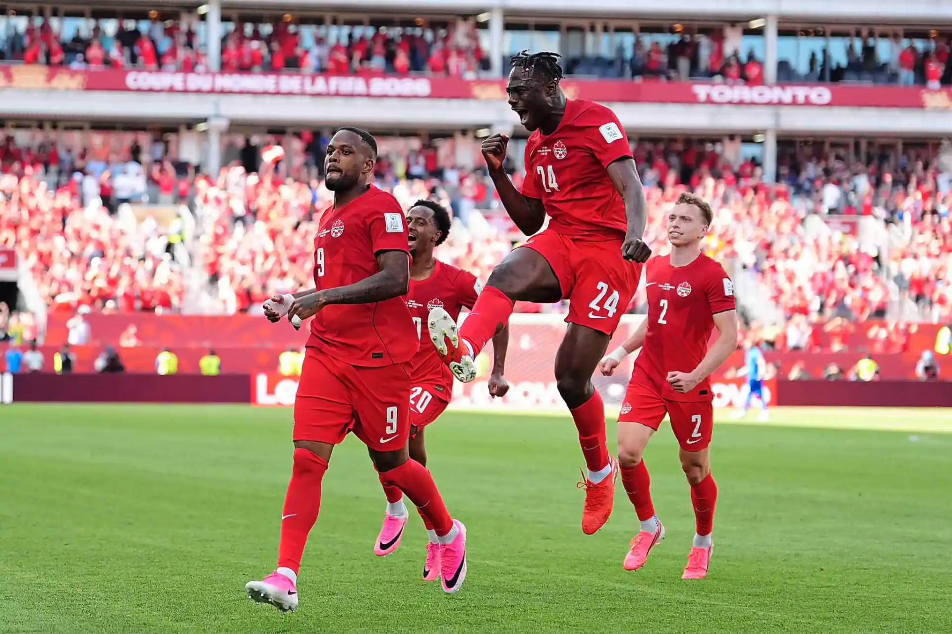 Canadá vs Bosnia